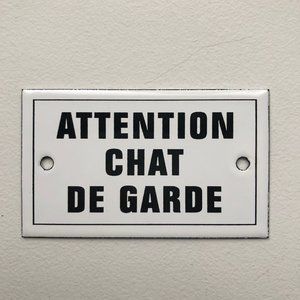 Warning Guard Cat French Enamel Plaque